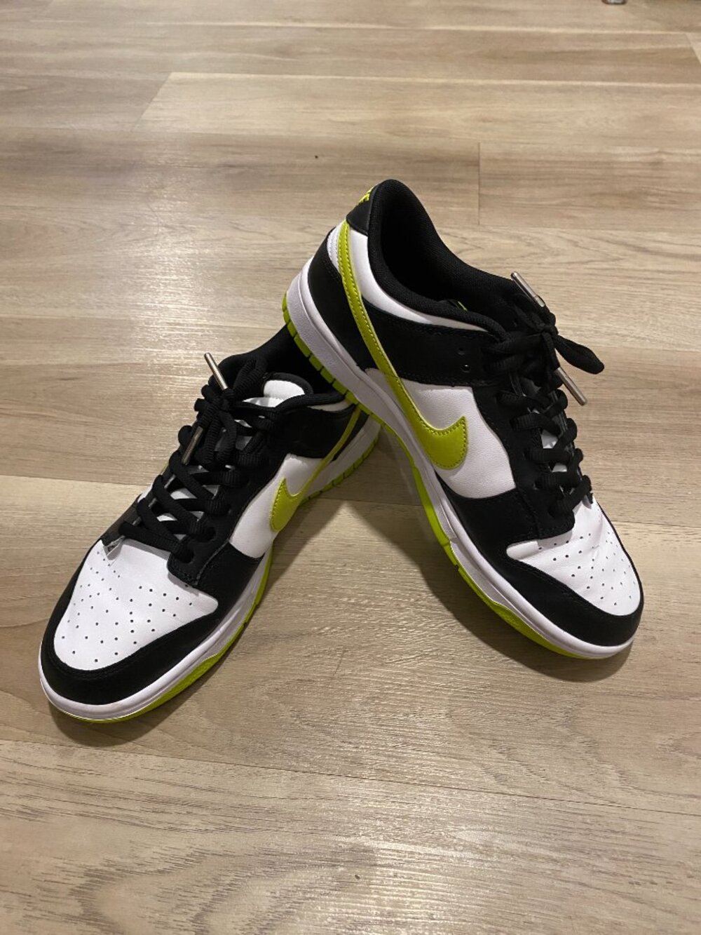 Nike Dunk Low Retro Black Bright Cactus Men’s 9 DV0833-110 Green White - Picture 2 of 13